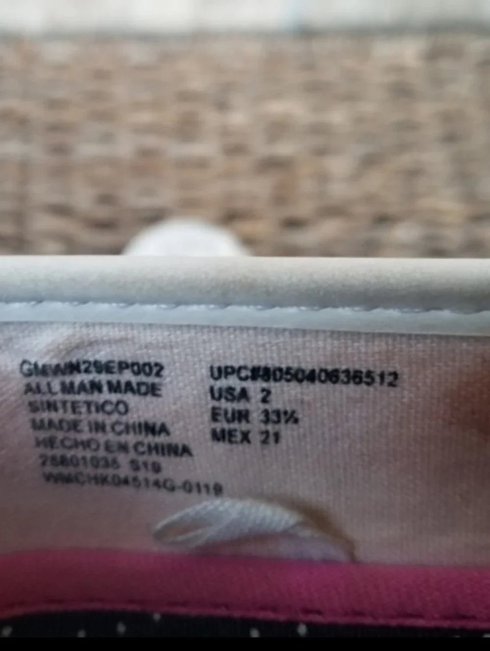 Big Kids' WHITE Leather-Like Sneaker (Girls Sz 2) Tennis Shoes W/ Floral Accent